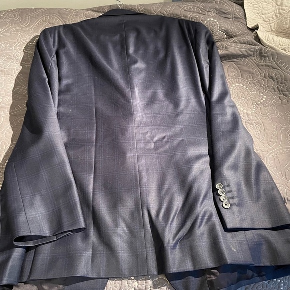 G Manzoni Navy Light Weight Wool Blazer - Picture 4 of 12